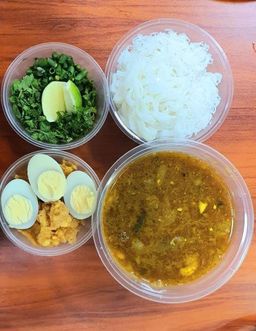 စက်မှုဒေါ်ညို_ငါးခူမုန့်ဟင်းခါးအနှစ်ထုတ်