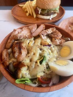 UNCLE BOB’S COBB SALAD