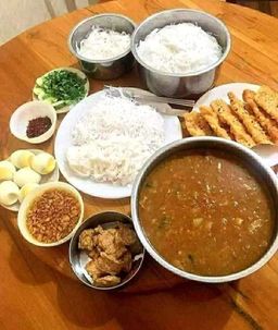 စံပြဒေါ်ကြည်_မုန့်ဟင်းခါး အနှစ်ထုတ်