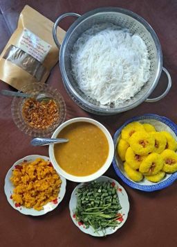 မျိုး_ဝါးခယ်မမုန့်ဟင်းခါး ဟင်းရည်ခြောက်ထုတ်