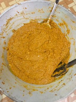 ခိုင်_ငါးခူ ငါးကျည်းမုန့်ဟင်းခါးအနှစ်ထုတ်