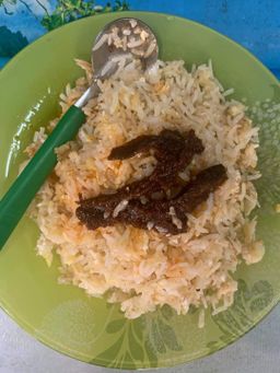 ခိုင်_သရက်သီးသနပ်