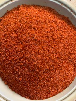 ခိုင်_သရက်သီးသနပ်