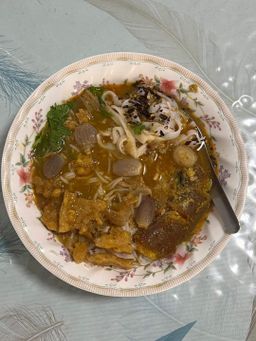 အောင်မြင်စံ_ဟင်္သာတမုန့်ဟင်းခါးအနှစ်ထုတ်