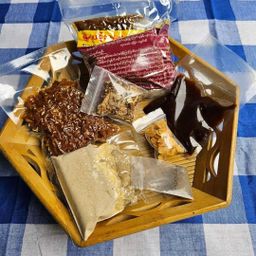 ပန်းခရေ Kitchen_ရန်ကုန်မုန့်ဟင်းခါးအနှစ်ထုတ် 