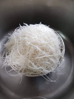 ပန်းခရေ Kitchen_မုန့်ဖတ်ခြောက် Collection #