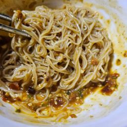 ပန်းခရေ Kitchen_အသင့်စားရှမ်းခေါက်ဆွဲ (တစ်ပွဲစာ)