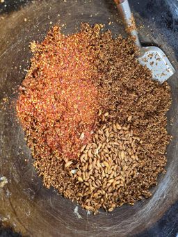 ပန်းခရေ Kitchen_ပုစွန်ခြောက်မြေပဲဘာလချောင်ကြော်