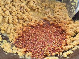 ပန်းခရေ Kitchen_မျှစ်ချဥ်ကြော်