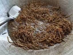 ပန်းခရေ Kitchen_သဘာ၀မှိုဆီကြော်