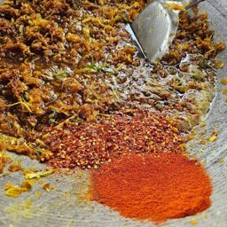 ပန်းခရေ Kitchen_ကင်ပွန်းရွက်ကြော်