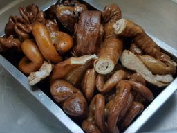 ပန်းခရေ Kitchen_ဝက်သားတုတ်ထိုး ဟင်းချက်အနှစ်ထုတ်