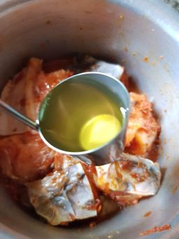 ပန်းခရေ Kitchen_ဗမာဟင်းချက်အနှစ်ထုတ်