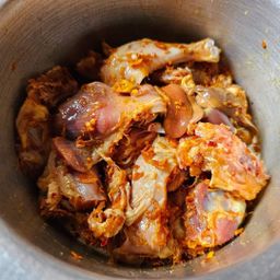 ပန်းခရေ Kitchen_ကြက်ကာလသား ဟင်းချက်အနှစ်ထုတ်