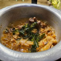 ပန်းခရေ Kitchen_ကြက်ကာလသား ဟင်းချက်အနှစ်ထုတ်