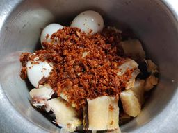 ပန်းခရေ Kitchen_ဘဲဥငါးခြောက် ဟင်းချက်အနှစ်ထုတ်