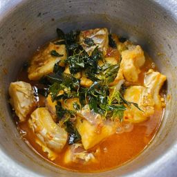 ပန်းခရေ Kitchen_ငါး ပုစွန် တောချက်ဟင်းအနှစ်ထုတ်