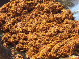 ပန်းခရေ Kitchen_အသင့်စား ငပိရည်ကျို Collection