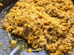 ပန်းခရေ Kitchen_အသင့်စား ငပိရည်ကျို Collection