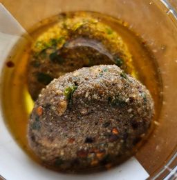 ပန်းခရေ Kitchen_ငပိထောင်း (အခြောက်)