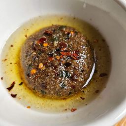 ပန်းခရေ Kitchen_ငပိထောင်း (အခြောက်)