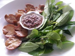 ပန်းခရေ Kitchen_မျှင်စိမ်းစားငပိပေါင်း