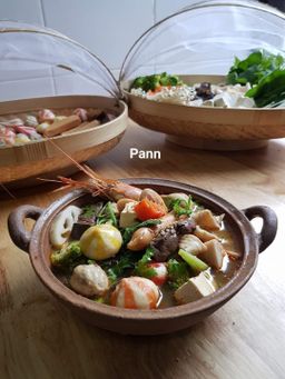 ပန်းခရေ Kitchen_မာလာရှမ်းကော/ဟော့ပေါ့အနှစ် Collection