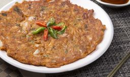 Squid and Kimchi Pancake (2 sheets / 1+1 sub packaging)