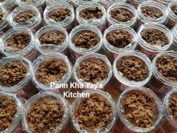 ပန်းခရေ Kitchen_ပဲငပိအငံ