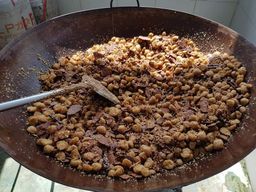 ပန်းခရေ Kitchen_ဂျူး၊ ပဲပုပ်၊ အသားတုဘာလချောင်ကြော်