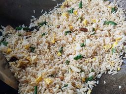 ပန်းခရေ Kitchen_ထမင်းကြော် မဆလာ 