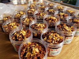 ပန်းခရေ Kitchen_အညာငပိကြမ်းကြော်