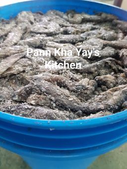 ပန်းခရေ Kitchen_ငပိရေကျို Collection