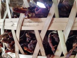 ပန်းခရေ Kitchen_အသင့်စား ဆိတ်သားခြောက်မီးကင်