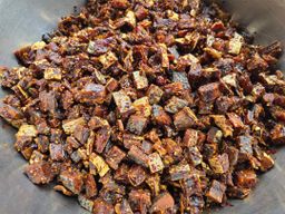 မယ်ပန်း_ငါးခြောက်တုံးကြော်