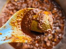 မယ်ပန်း_သရက်သီးသနပ်