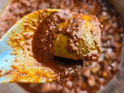 မယ်ပန်း_သရက်သီးသနပ်