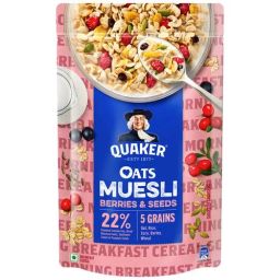 Quaker Berries & Seeds Oats Muesli, 700 g Pouch