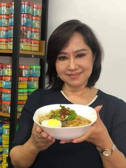 ရွှေဆင့်_မုန့်ဟင်းခါး/မုန့်တီခြောက်ဖတ်