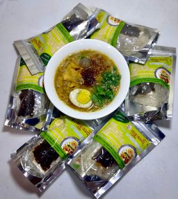 ရွှေဆင့်_အသင့်စားမုန့်ဟင်းခါးအနှစ်ထုတ် (တစ်ပွဲစာ)