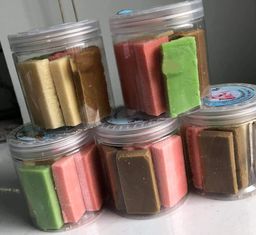 ရွှေဆင့်_အဆာပြေမုန့် Collection