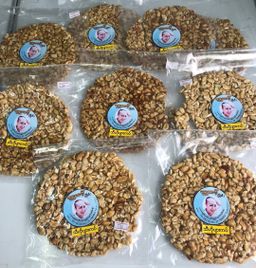 ရွှေဆင့်_အဆာပြေမုန့် Collection