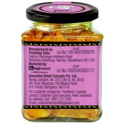 indiSecrets Organic Himachali Garlic Pickle - Homestyle, 250 g Made With Mustard Oil