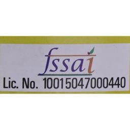 Priya Pickle - Tomato (With Garlic), 500 g Bottle