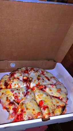 Cheesy Pizza (Copy)