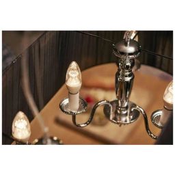 Philips LED Clear Candle 4w E27 - Warm White/Golden Yellow, 1 pc