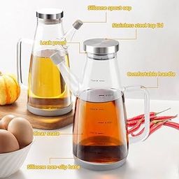 High Borosilicate Glass Oil Bottle with silicone base 
