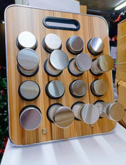 17 pcs spice jars set with stand 