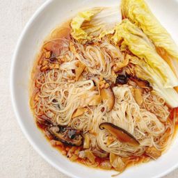 Easy Way_အသင့်ချက် ကြက်စင်းကောကော်ရည်