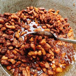 Easy Way_ထန်းတော ဝက်အတုံးကြော်